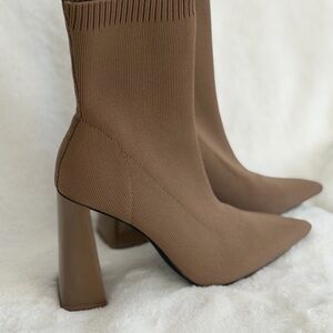 Elegant Brown Sock Boots Zara Like New 38!